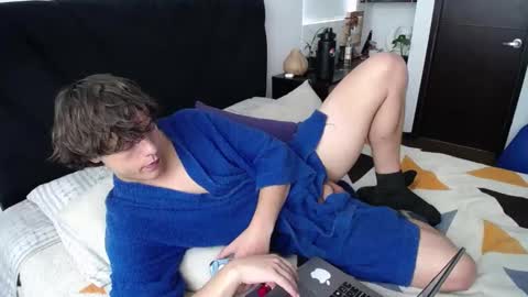 Santii online show from 01.30.25