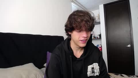 Santii online show from 03.08.25