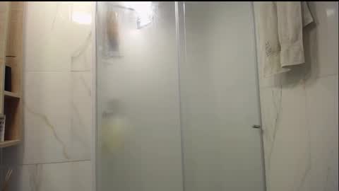 Santii online show from 10.23.25