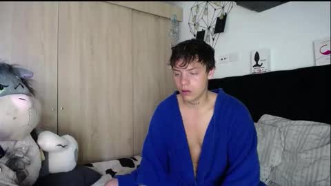 Santii online show from 11.06.25