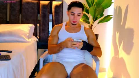 Santiago Seans online show from 03.06.26