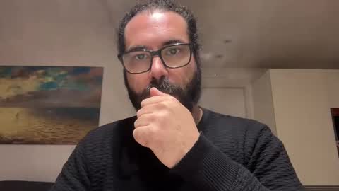 Snapshot of santopelo chatting on 12.16.24 santopelo online show from 12.16.24