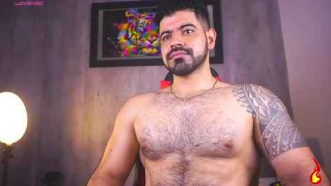 Snapshot of santy_king25 chatting on 05.14.26 santiago online show from 05.14.26