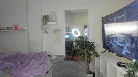 kitty online show from 11.22.25