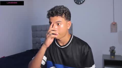 santy_stump online show from 02.15.26