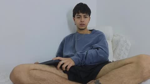 santybig18 online show from 12.17.24