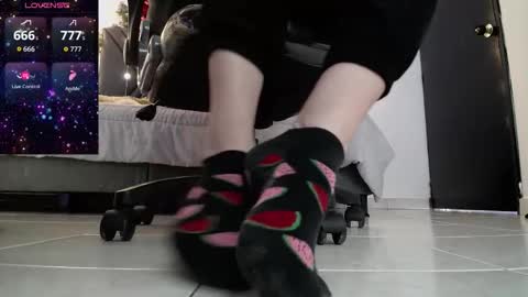 sanyaseraphine0 online show from 12.19.25