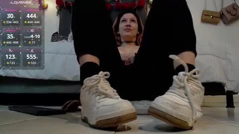 sanyaseraphine0 online show from 03.27.26