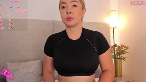 Saori  online show from 11.20.25