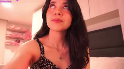 Snapshot of saory10 chatting on 02.06.25 S A O R Y 3 online show from 02.06.25