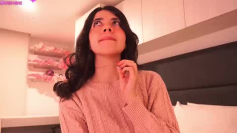 Snapshot of saory10 chatting on 03.08.25 S A O R Y 3 online show from 03.08.25