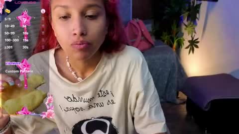 Snapshot of saphiire_ chatting on 05.26.26 saphi online show from 05.26.26