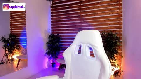 Snapshot of sapphire_venus chatting on 05.03.26 Valerin online show from 05.03.26