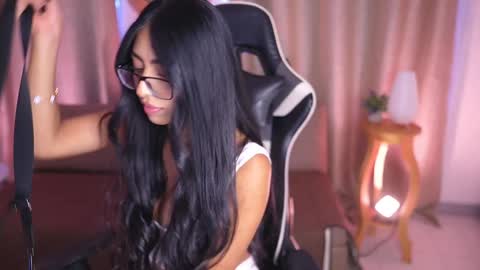 Sara  online show from 01.29.25