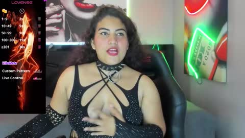 Snapshot of sara_bdsm chatting on 02.11.26 sara_bdsm online show from 02.11.26