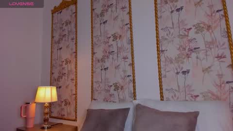 Sara online show from 11.29.25