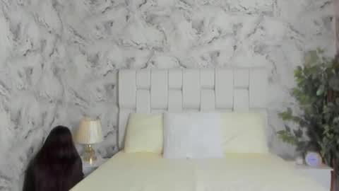 Snapshot of sara_fernandezz chatting on 03.12.25 sara online show from 03.12.25