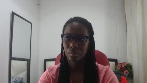 S A R A online show from 11.10.25