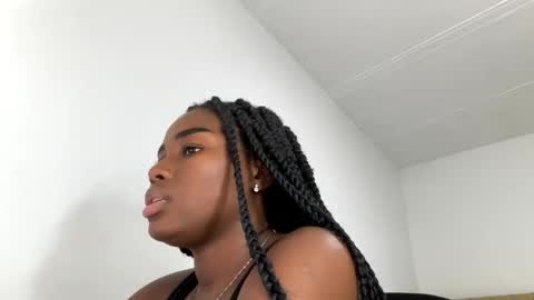 Sara online show from 09.25.25