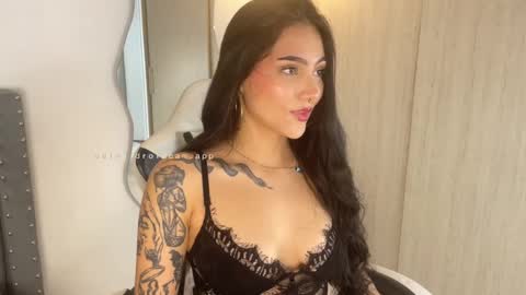 Sara online show from 02.18.25