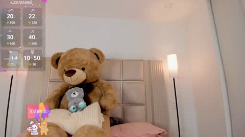 Sara Miller  online show from 01.23.25