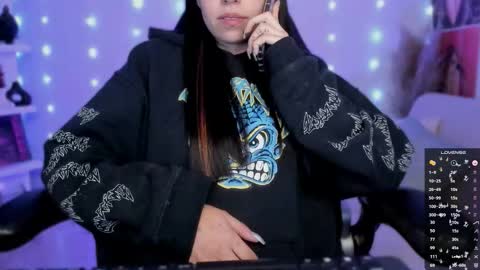 Sara online show from 11.29.25