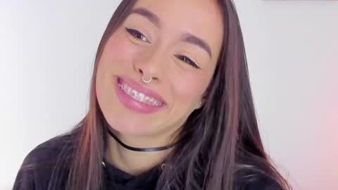 Snapshot of saraarchbould chatting on 12.07.24 Sara online show from 12.07.24