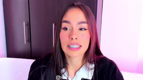 Snapshot of saraarchbould chatting on 02.21.25 Sara online show from 02.21.25