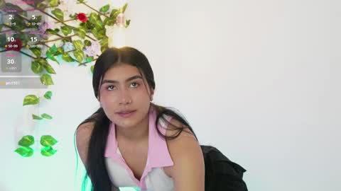 Sara online show from 10.22.25