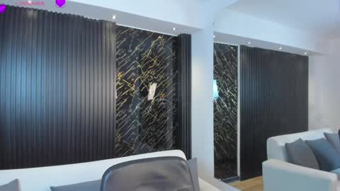 Sara  Everyday From 1430 to 2130 Col Time online show from 12.20.24