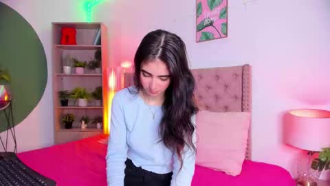 Snapshot of sarada_parker chatting on 12.16.24 Sarada Parker online show from 12.16.24