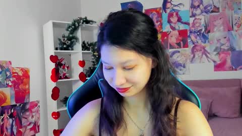 SaraDenars online show from 12.18.25