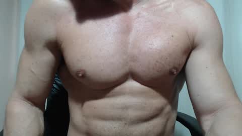 saradorj92 online show from 03.23.26