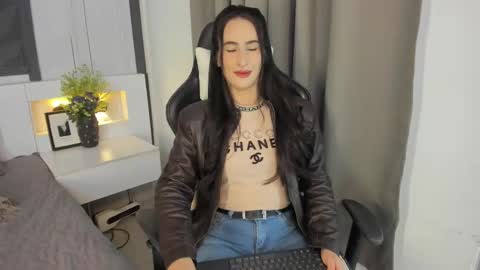  Sara Gomez  online show from 11.10.25