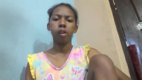 Snapshot of sarah146341 chatting on 04.23.26 sarah146341 online show from 04.23.26