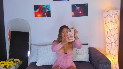 sarah  cinnamon online show from 09.21.25