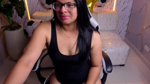 Snapshot of sarah_bay_tx chatting on 07.01.26 sarah_bay_tx online show from 07.01.26