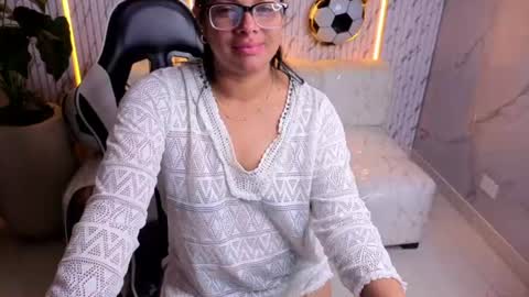 Snapshot of sarah_bay_tx chatting on 07.02.26 sarah_bay_tx online show from 07.02.26