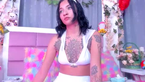 Sarah online show from 02.26.26