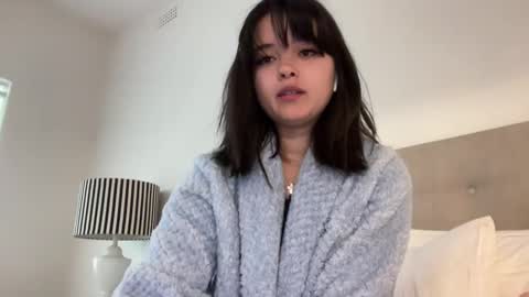 Sarah Heart Aus online show from 12.28.24