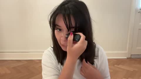 Sarah Heart Aus online show from 01.03.25