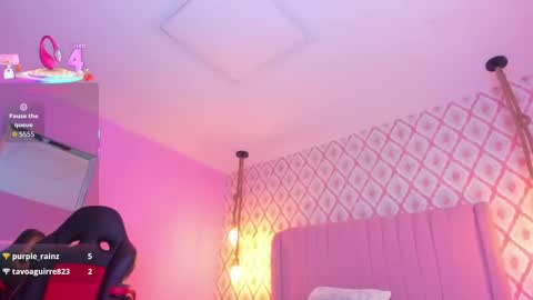 SARAH KEYS  online show from 09.29.25