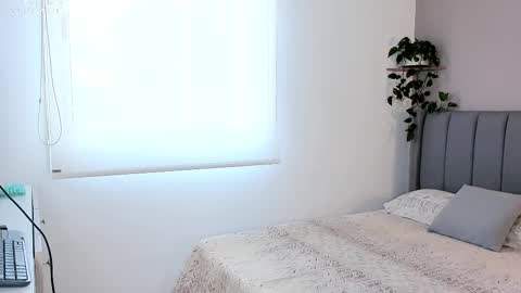 sarah_rayy online show from 02.21.25