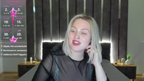 Snapshot of sarah_soul chatting on 01.09.25 Sarah online show from 01.09.25
