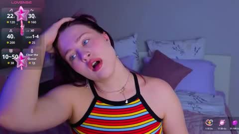 Sarah online show from 12.14.25