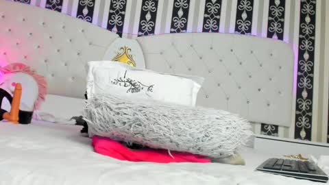 Sarah online show from 03.11.25