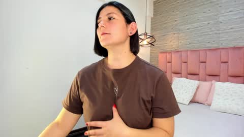 Sarah Deyvis online show from 01.21.25