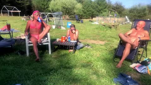 CdSissySarah online show from 04.10.26