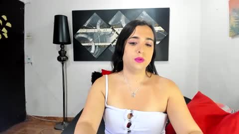  SARAHJEY     online show from 02.20.25