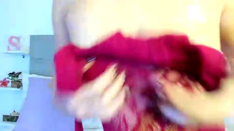 Snapshot of sarahlopezz290 chatting on 06.22.26 sarahlopezz290 online show from 06.22.26